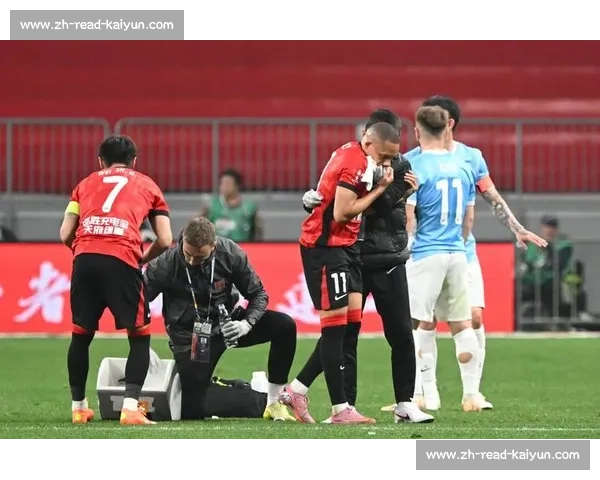 杨明洋四黄停赛缺席新鹏城战 成都蓉城中场重组迎考验 杨明洋四黄停赛缺席新鹏城战 成都蓉城中场重组迎考验