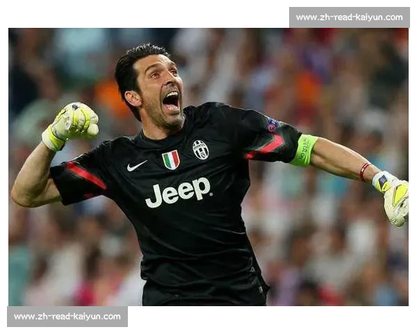 布冯力阻曼奇尼回归,意大利敲定加图索