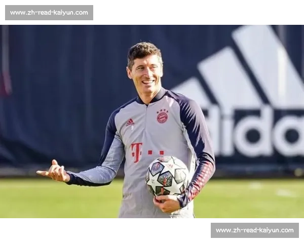 莱万创巴萨生涯收入新高!税后 1600 万欧元 + 双冠奖金成巅峰赛季 莱万创巴萨生涯收入新高!税后 1600 万欧元 + 双冠奖金成巅峰赛季